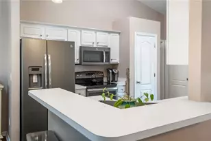 245 Valley Edge Dr, Minneola, FL 34715 - Photo 4