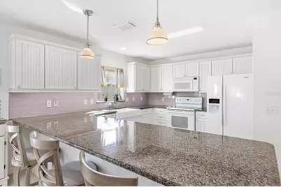 7613 SE 170th Longview Lane, The Villages, FL 32162 - Photo 2