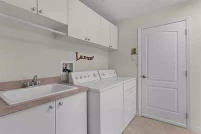 2908 Manor Downs, The Villages, FL 32162 - Photo 28