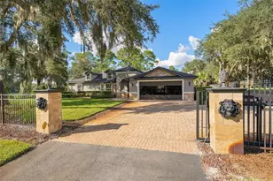 39250 Forest Dr, Eustis, FL 32736 - Photo 1