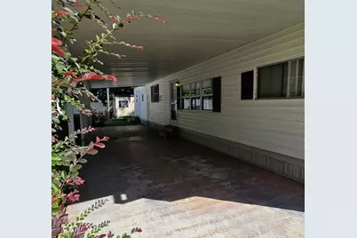 9849 SE 160th Lane, Summerfield, FL 34491 - Photo 2