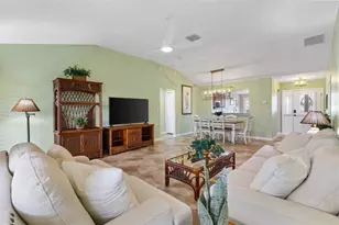 17916 SE 87th Melrose Ct, The Villages, FL 32162 - Photo 6