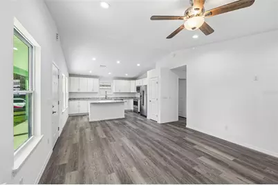 40091 Oakridge Drive, Lady Lake, FL 32159 - Photo 8