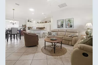 2733 Midland Terrace, The Villages, FL 32162 - Photo 2
