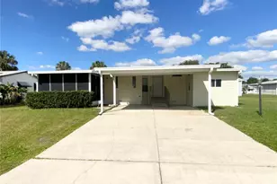 5224 Liberty Ct, Wildwood, FL 34785 - Photo 1