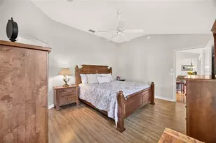 17942 SE 88th Cascade Ct, The Villages, FL 32162 - Photo 22
