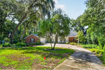 2103 E Crooked Lake Drive, Eustis, FL 32726 - Photo 6