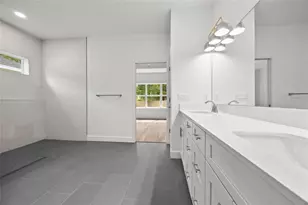 1099 SW 66th Ter, Gainesville, FL 32607 - Photo 10