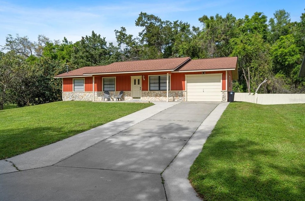 4040 N Little Hawk Point, Crystal River, FL 34428