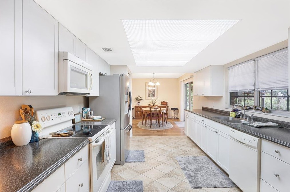 509 5 Ave, Trenton FL  32693-3728 exterior