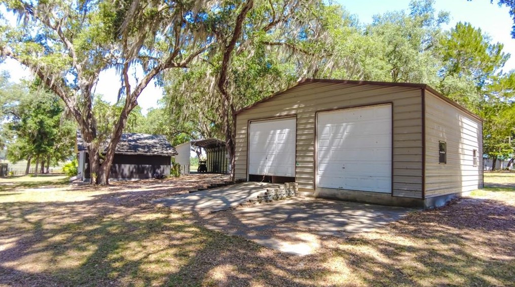 131 Lake Serena Dr, Melrose, FL 32666-3106