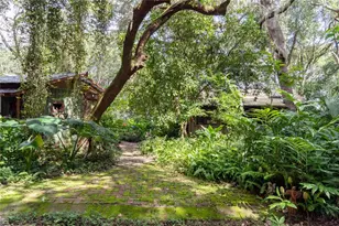 250 W West Lake Dr, Hawthorne, FL 32640 - Photo 86