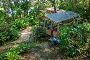 250 W West Lake Dr, Hawthorne, FL 32640 - Photo 14