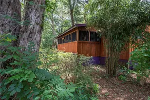 250 W West Lake Dr, Hawthorne, FL 32640 - Photo 10