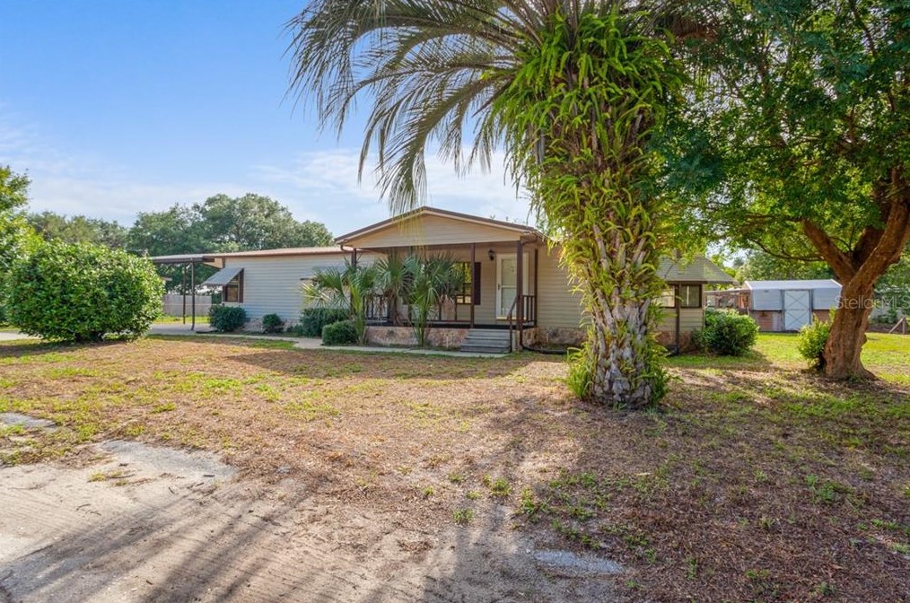 418 Cove Dr, Satsuma, FL 32189