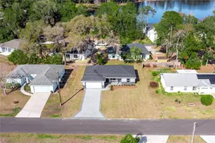 781 NE 130th Terrace, Silver Springs, FL 34488 - Photo 4