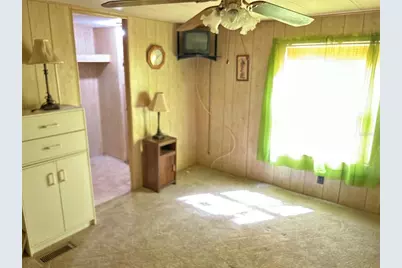 8232 Swan Lake Road, Melrose, FL 32666 - Photo 22