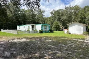 8232 Swan Lake Rd, Melrose, FL 32666 - Photo 8