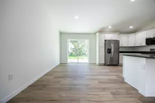 13050 NE 7th Loop, Silver Springs, FL 34488 - Photo 8