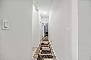 25038 NW 9th Ln, Newberry, FL 32669 - Photo 30