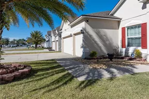 25038 NW 9th Ln, Newberry, FL 32669 - Photo 4