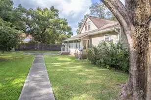 403 S Cherry St, Starke, FL 32091 - Photo 4