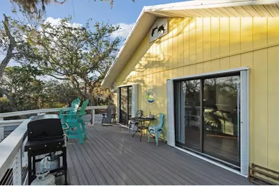 12631 Hodgson Avenue, Cedar Key, FL 32625 - Photo 34