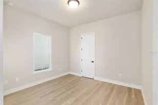 1041 NW 132nd Blvd, Newberry, FL 32669 - Photo 12