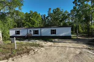 1400 NW 62nd Pl, Bell, FL 32619 - Photo 2