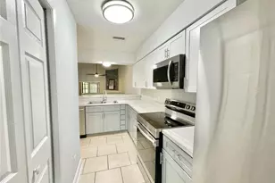 2820 NW 39th Ter, Gainesville, FL 32606 - Photo 8