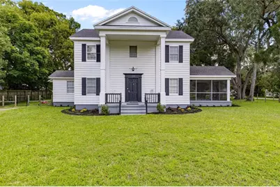 330 NE 1st Avenue, Williston, FL 32696 - Photo 1