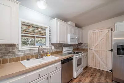 218 NE 132nd Terrace, Gainesville, FL 32641 - Photo 6