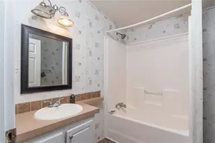 218 NE 132nd Terrace, Gainesville, FL 32641 - Photo 18