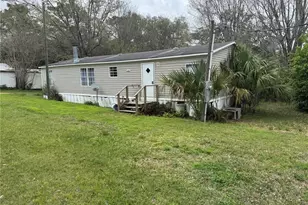 266 Ash St, Hawthorne, FL 32640 - Photo 2