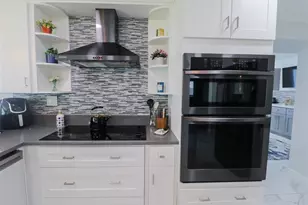 817 Blue Heron Blvd, Ruskin, FL 33570 - Photo 58