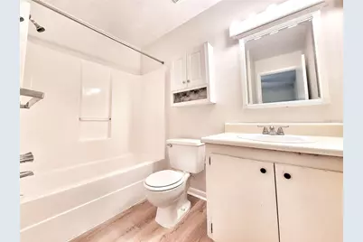 109 SE 16th Avenue #Q301, Gainesville, FL 32601 - Photo 22