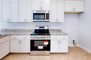 3303 E Iris Ln, Bell, FL 32619 - Photo 8