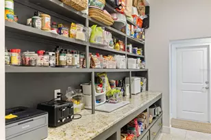 10257 SW 37th Pl, Gainesville, FL 32608 - Photo 16