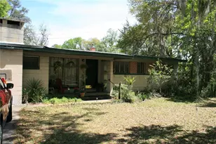 213 NW 34th Ter, Gainesville, FL 32607 - Photo 2