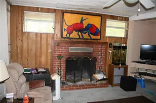 213 NW 34th Ter, Gainesville, FL 32607 - Photo 6