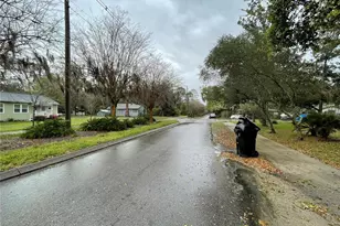 1035 NE 3rd Ave, Gainesville, FL 32601 - Photo 46