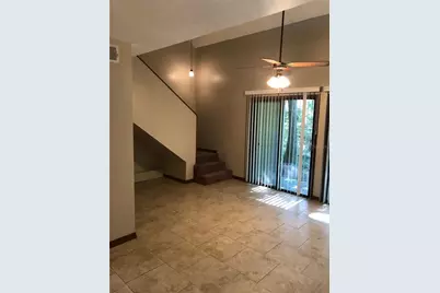 7200 SW 8th Avenue #T-131, Gainesville, FL 32607 - Photo 4