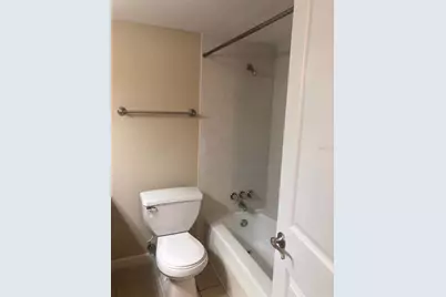 507 NW 39th Road #207, Gainesville, FL 32607 - Photo 12