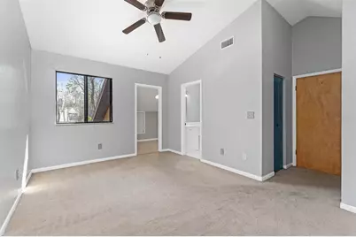 6926 SW 45th Avenue, Gainesville, FL 32608 - Photo 18