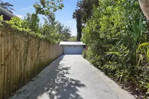 417 NE 4th Ave, Gainesville, FL 32601 - Photo 52