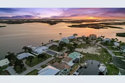 12010 W Bayshore Drive, Crystal River, FL 34429 - Photo 84