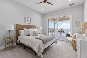 12010 W Bayshore Dr, Crystal River, FL 34429 - Photo 32