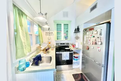 1035 NE 3rd Avenue, Gainesville, FL 32601 - Photo 22