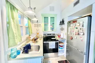 1035 NE 3rd Ave, Gainesville, FL 32601 - Photo 22