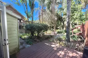 1035 NE 3rd Ave, Gainesville, FL 32601 - Photo 16